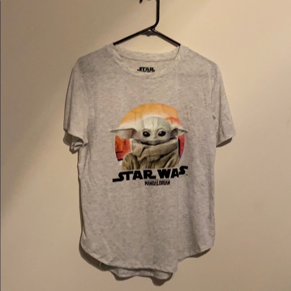 NWOT Baby Yoda from the Mandalorian t-shirt